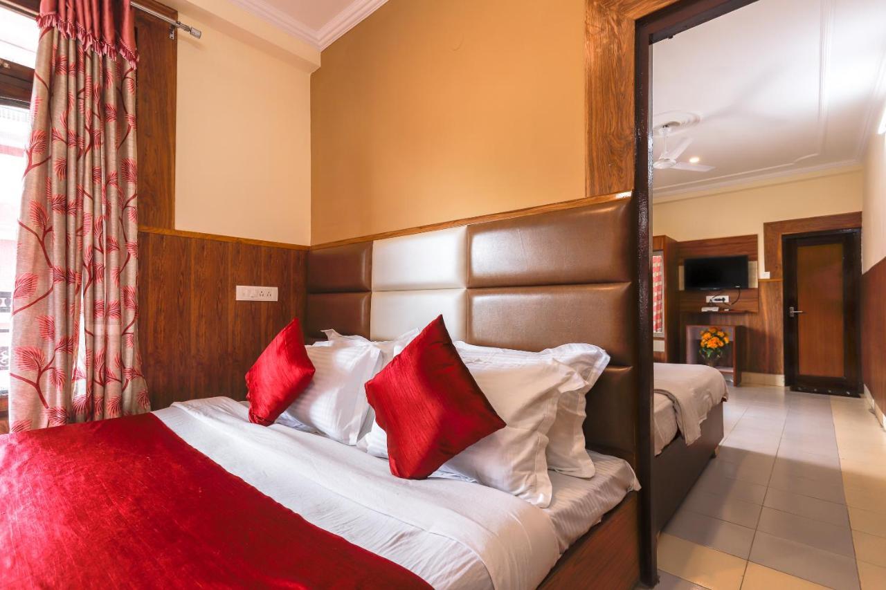 Hotel Varuni Mcleodganj Dharamshala Buitenkant foto