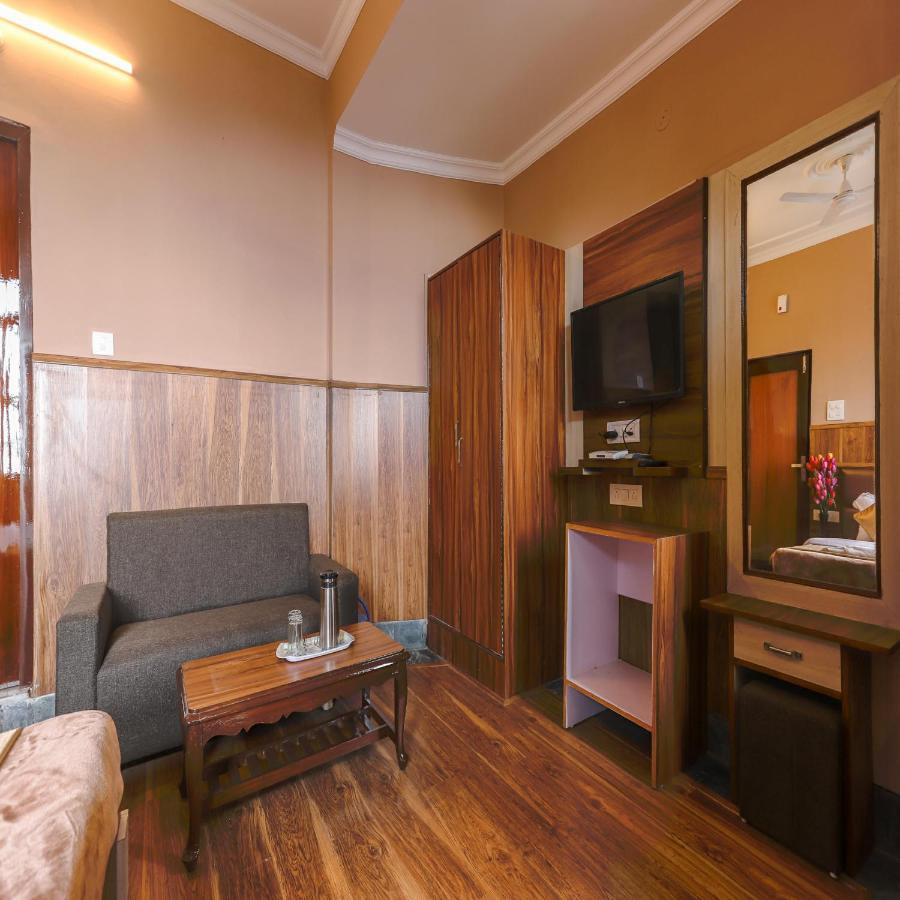 Hotel Varuni Mcleodganj Dharamshala Buitenkant foto