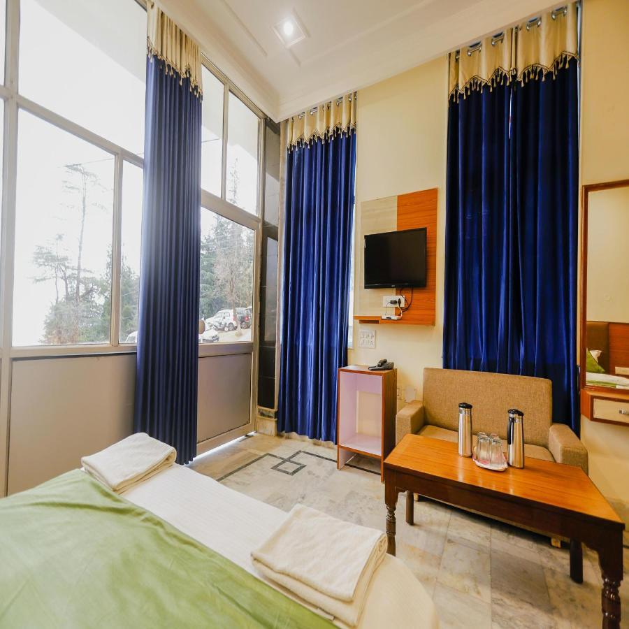 Hotel Varuni Mcleodganj Dharamshala Buitenkant foto
