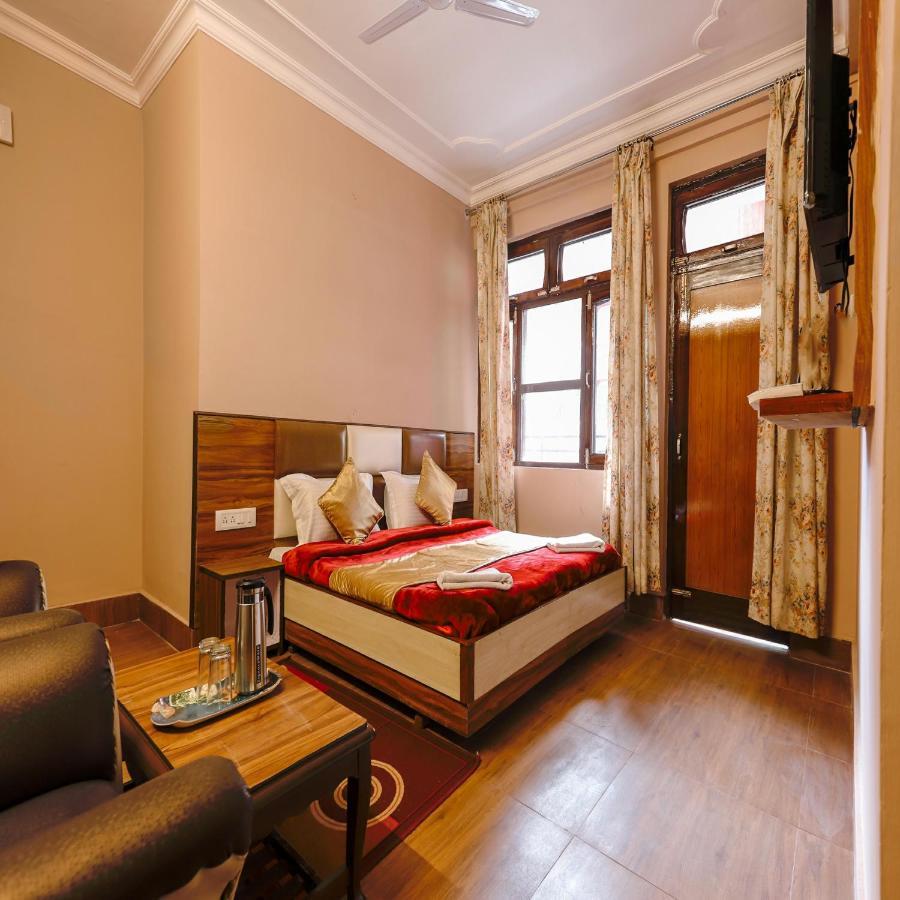 Hotel Varuni Mcleodganj Dharamshala Buitenkant foto